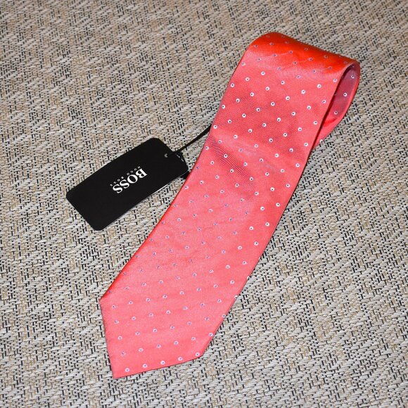NWT Hugo Boss Patterned Silk Tie
